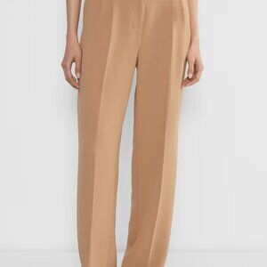 NWT Aritzia The Effortless Pant - Crepette Gold Camel 4 CURVE-FIT